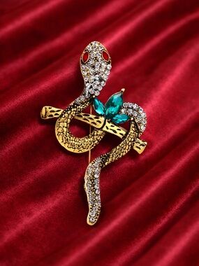 Serpenti Gold Snake Crystal Brooch